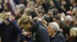 Trenér Liverpoolu Jürgen Klopp a jeho radost při zápase s Evertonem