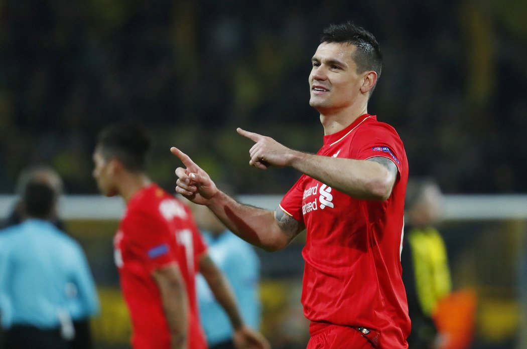 Chorvatský obránce hrající za Liverpool Dejan Lovren