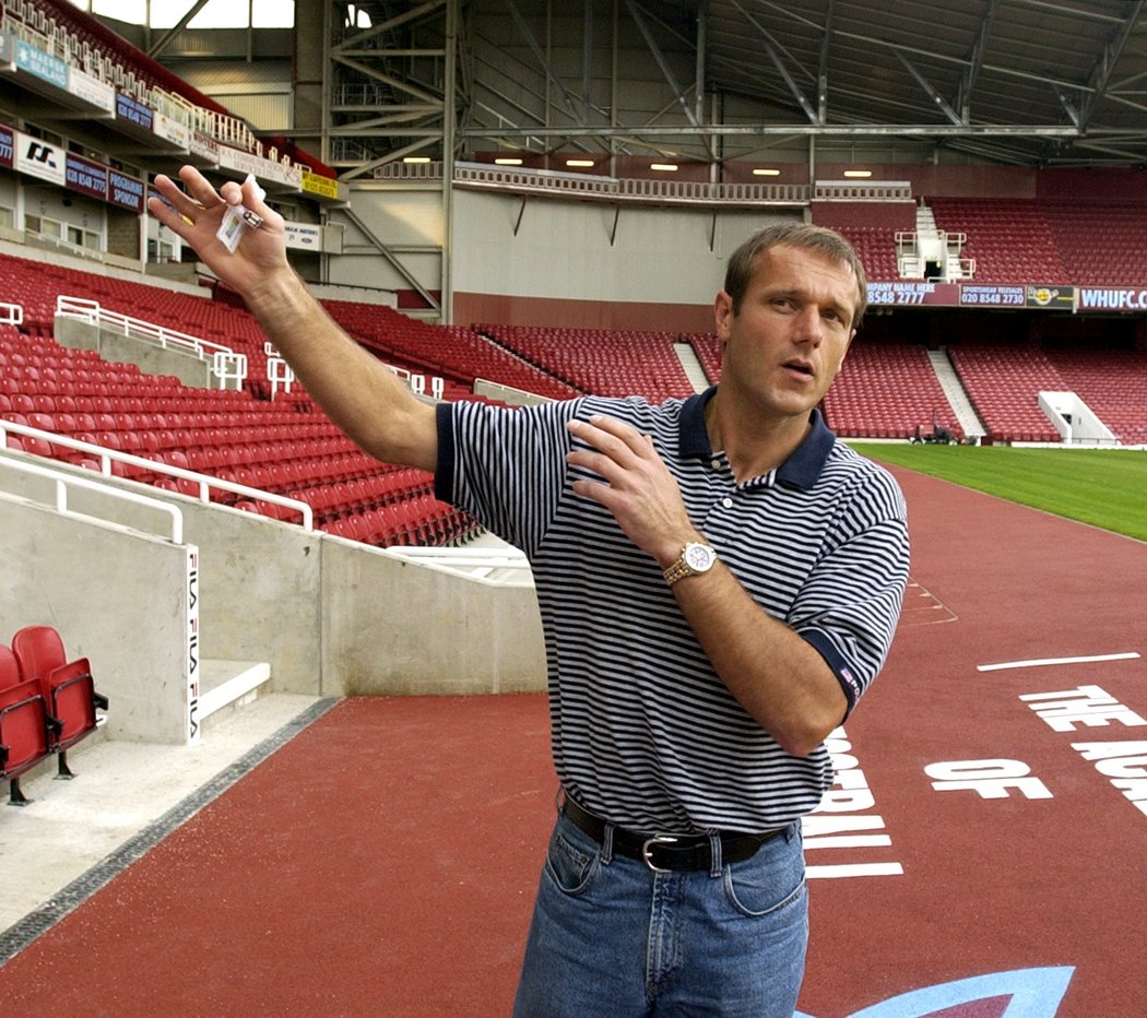 Luděk Mikloško na stadionu West Hamu United