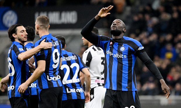 Lukaku ukončil střelecký půst. AC Milán i Inter slaví výhry