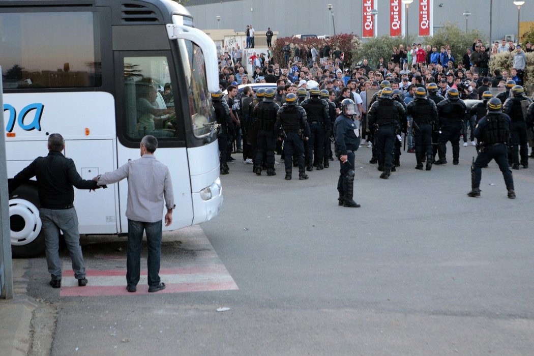 Policie zasahuje proti fanouškům Bastie