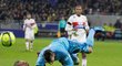 Útočník PSG Kylián Mbappé zápas s Lyonem nedohrál