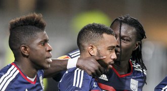 Lyon před zápasem EL s Plzní otočil duel dvěma góly v nastavení