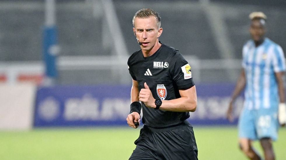 Derby bude řídit Jan Machálek
