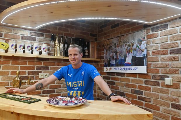 Dlouholetý obránce Viktorie Plzeň David Limberský během rozhovoru pro Sport Magazín Dlouholetý obránce Viktorie Plzeň David Limberský během rozhovoru pro Sport Magazín
