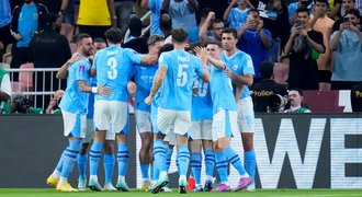 Manchester City slaví pátou trofej roku! Finále MS klubů ovládl 4:0