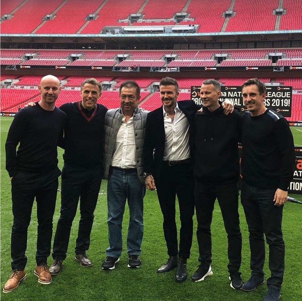Legendy Manchesteru United, které se rozhodly koupit fotbalový klub Salford City - Ryan Giggs, bratři Nevillové, David Beckham a Nicky Butt
