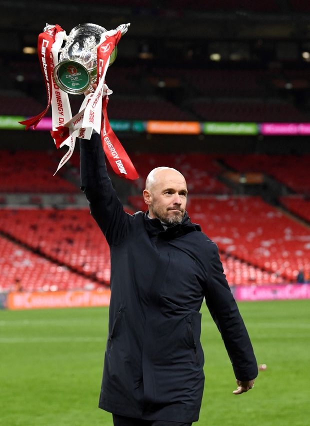 Erik ten Hag vyhrál svou první trofej coby kouč Manchesteru United Erik ten Hag vyhrál svou první trofej coby kouč Manchesteru United
