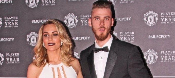 David de Gea s partnerkou Edurne Garciovou na galavečeru Manchesteru United.