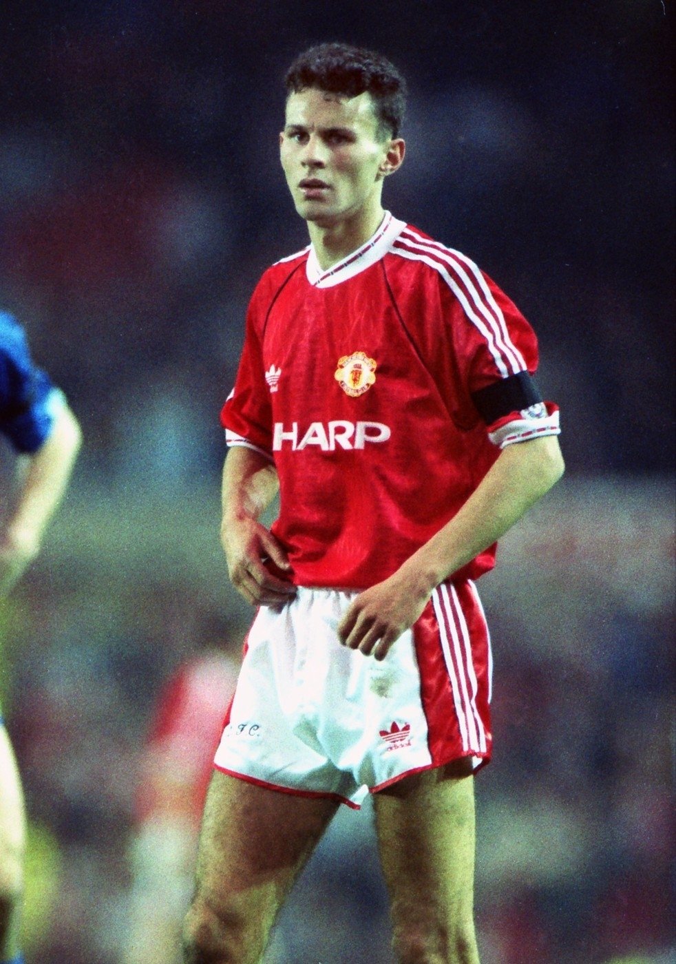 Ryan Giggs v době, kdy poprvé nastoupil za Manchester United v anglické lize (březen 1991 proti Evertonu)