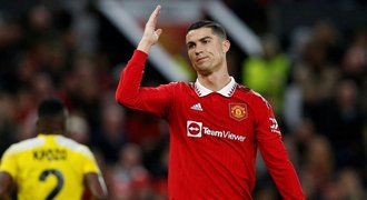 Ronaldo končí v United! Vzájemná dohoda, klub mu věnoval jen tři věty