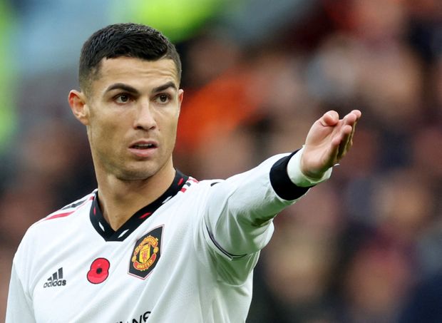 Cristiano Ronaldo už opustil Manchester United. Kam zamíří? Cristiano Ronaldo už opustil Manchester United. Kam zamíří?