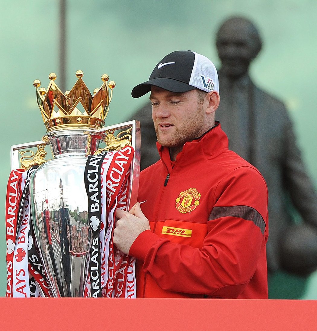 Wayne Rooney z ligového titulu měl radost, ale neskrývá, že z klubu chce odejít