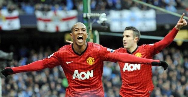 Ashley Young v dresu Manchesteru United Ashley Young v dresu Manchesteru United
