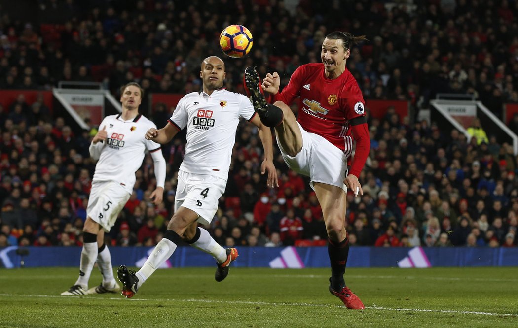 Útočník Manchesteru United Zlatan Ibrahimovic v utkání s Watfordem