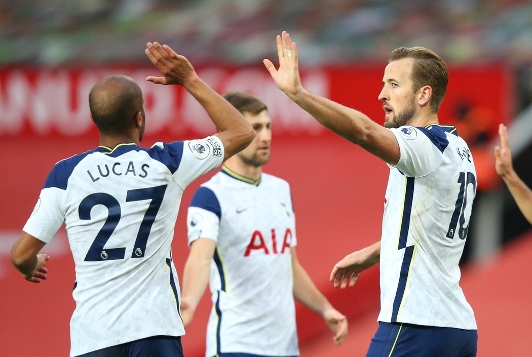 Tottenham uštědřil United jednu z nejhorších porážek v historii