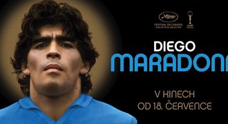 Fotbal versus kokain. Diego versus Maradona. Film o géniovi je jízda