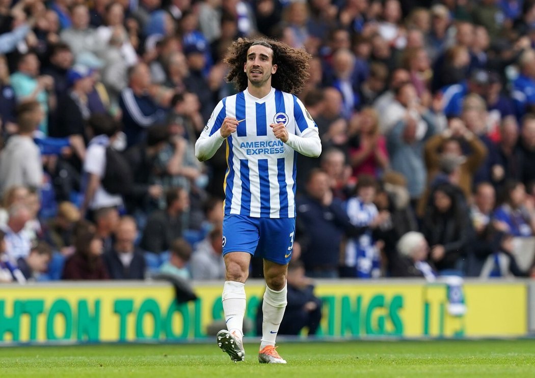 Španělský obránce Marc Cucurella z Brightonu posílil Chelsea