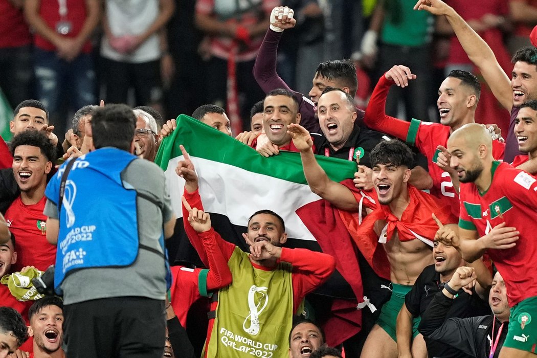 Euforie marockých fotbalistů po postupu do čtvrtfinále