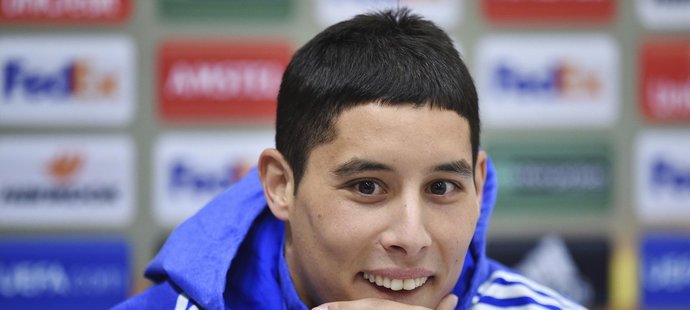 Abdelaziz Barrada z Olympique Marseille na tiskové konferenci před zápasem fotbalové Evropské ligy proti Slovanu Liberec řekl, že je čtvrteční zápas pro francouzský klub malým finále.