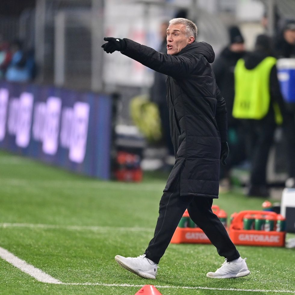 Hyský o vyhřívání v Jablonci: Absolutně nemyslitelné. Snad nebude nikdo zraněný Hyský o vyhřívání v Jablonci: Absolutně nemyslitelné. Snad nebude nikdo zraněný