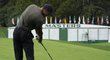 Tiger Woods začal golfové Masters čtyřmi ranami pod par