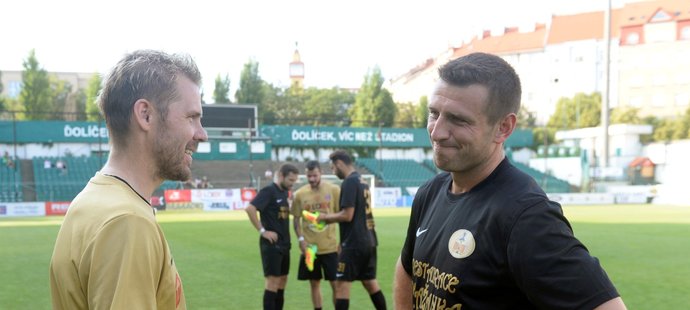 Jiří Tlustý se po utkání dal do řeči s jabloneckým záložníkem Tomášem Hübschmanem