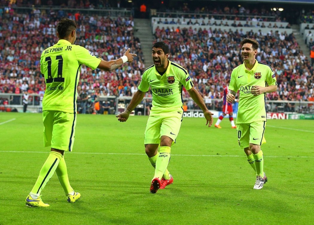 Hvězdná trojice fotbalové Barcelony - Neymar, Luis Suárez a Lionel Messi