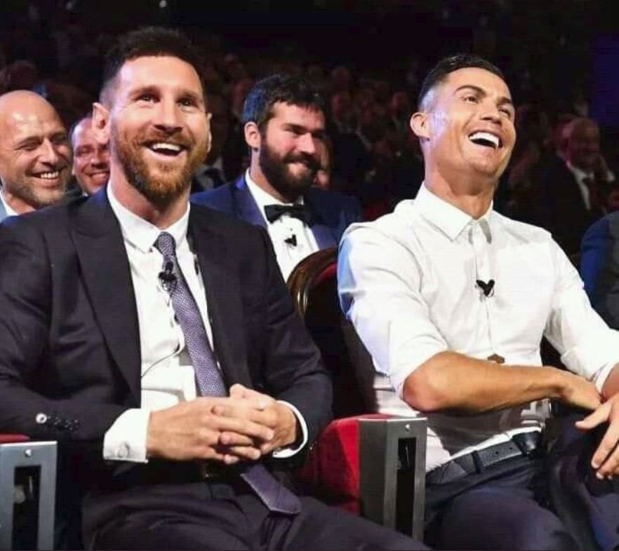 Lionel Messi a Cristiano Ronaldo na losování základních skupin Ligy mistrů