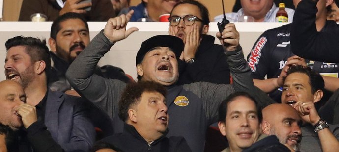 Diego Maradona během odvety finále druhé mexické ligy