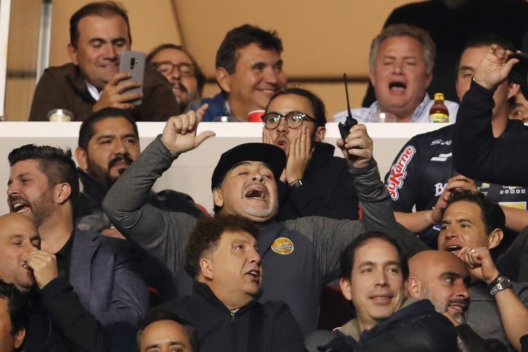 Diego Maradona během odvety finále druhé mexické ligy