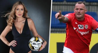 Láska nejlepšího střelce ligy Řezníčka: Sexy dárek pro manžela! Láska nejlepšího střelce ligy Řezníčka: Sexy dárek pro manžela!