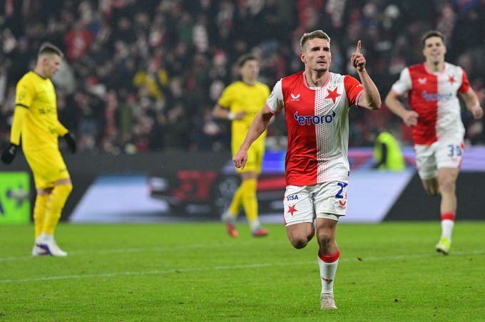 ONLINE: Slavia - Boleslav 3:0. Sadílek proměnil únik, Chorý přidal druhý gól ONLINE: Slavia - Boleslav 3:0. Sadílek proměnil únik, Chorý přidal druhý gól