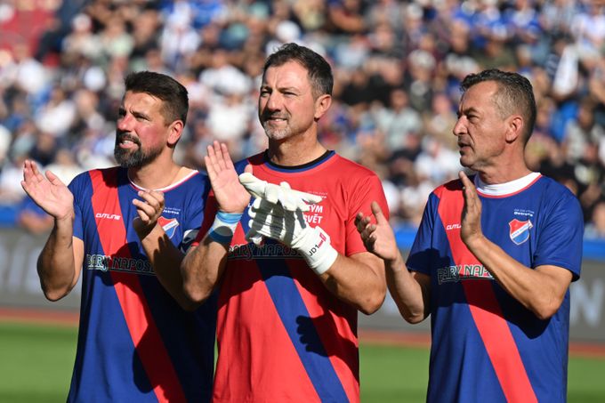 Liverpoolský hrdina Dudek o Barošovi i golfové vášni. Co mu řekl před penaltami Carragher? Liverpoolský hrdina Dudek o Barošovi i golfové vášni. Co mu řekl před penaltami Carragher?