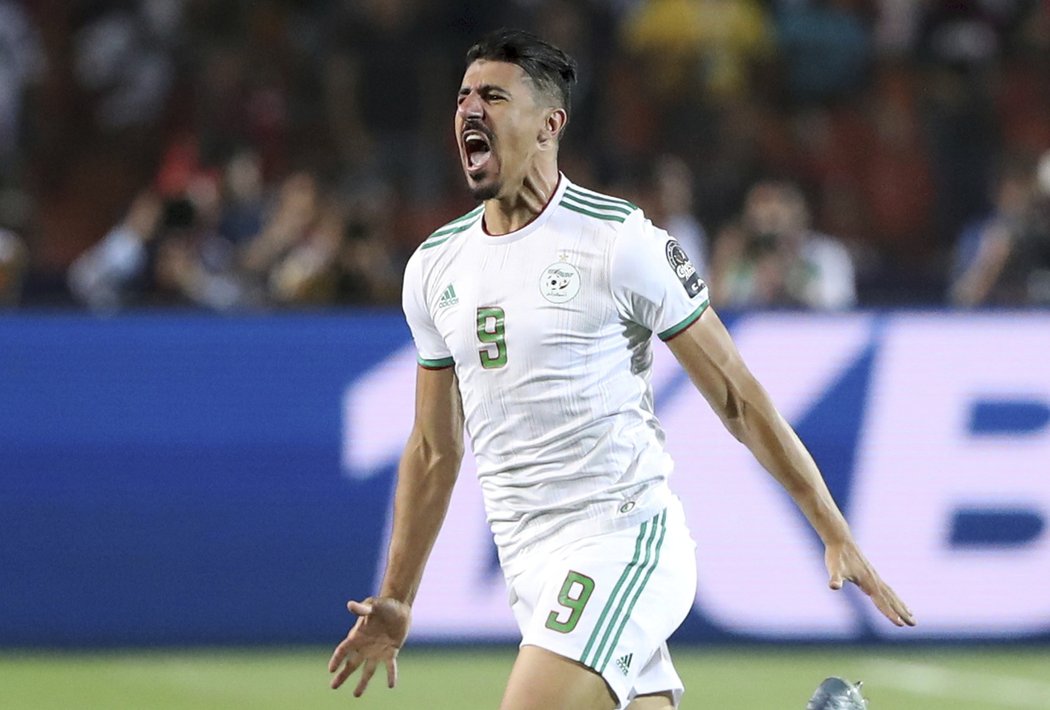 Baghdad Bounedjah vstřelil první gól finále už ve druhé minutě