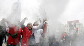 Oslavy v Chile: zranění policisté, přes sto zatčených