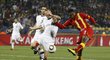Asamoah Gyan pálí a Ghana jde v prodloužení do vedení 3:0