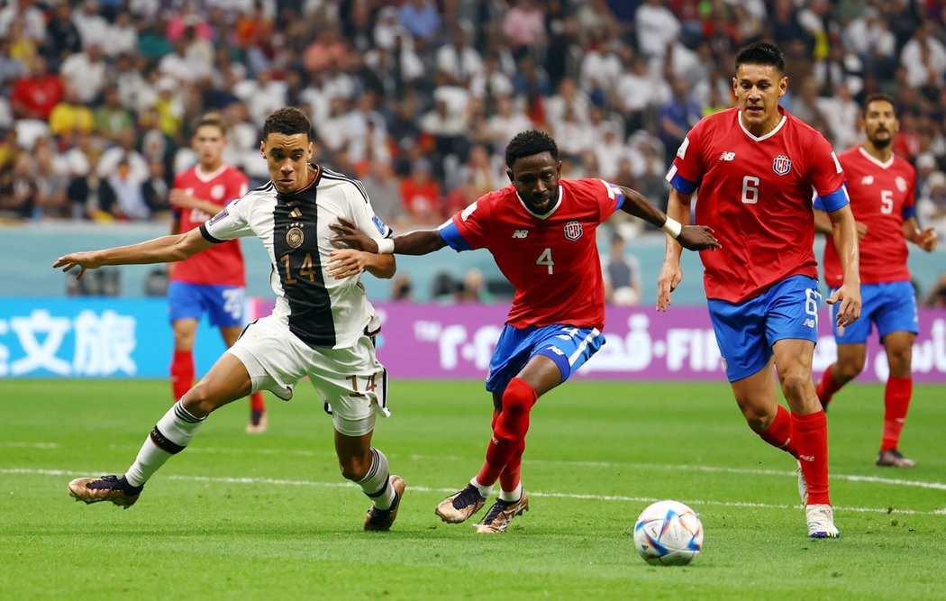 Německo se v 10. minutě utkání s Kostarikou ujalo vedení