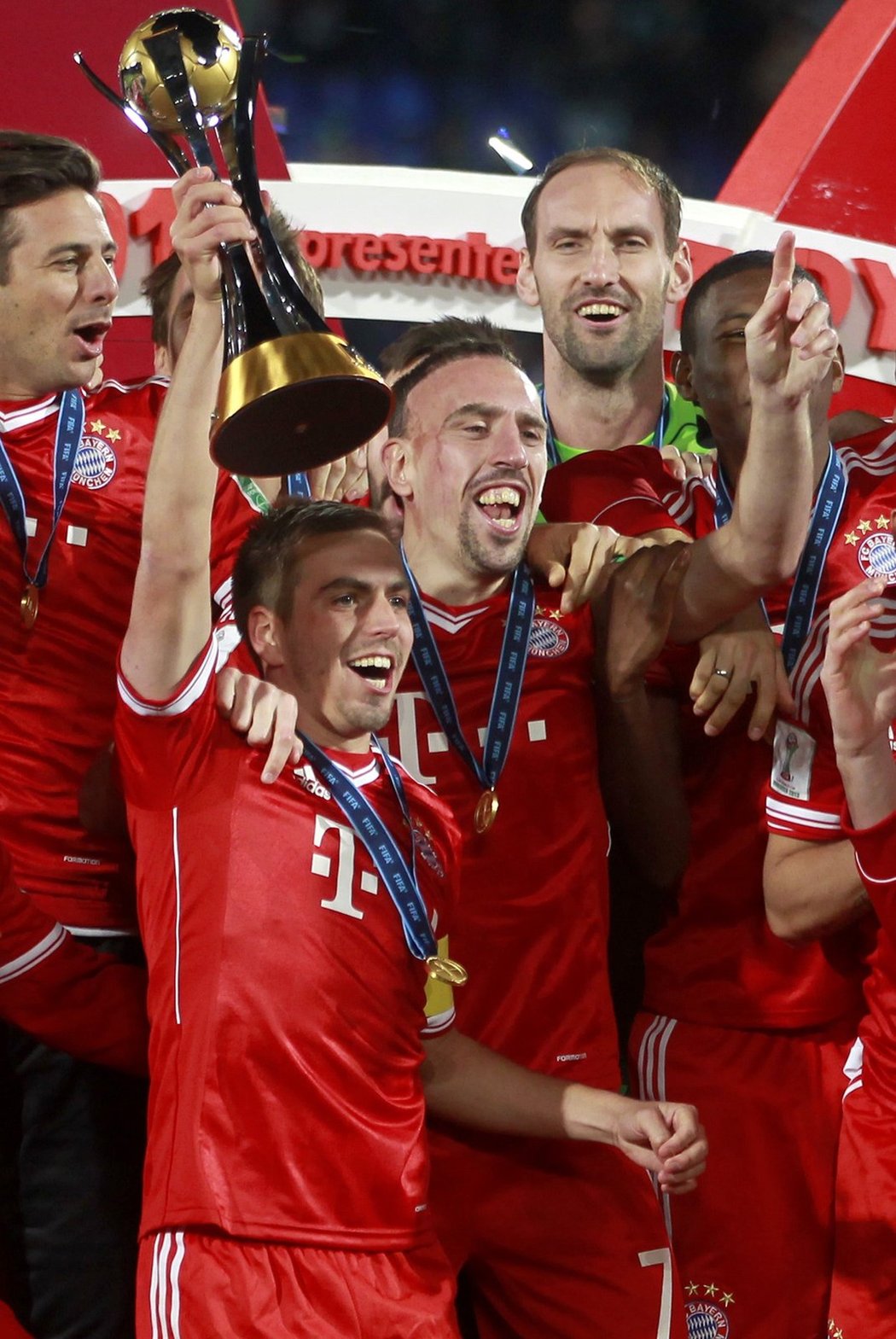 Bayern vyhrál MS klubů a jeho hráči z toho měli velkou radost. Nejlepším hráčem turnaje byl Franck Ribéry