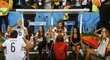 Partnerky německých fotbalistů čekají na lavičce, až se k nim po finále MS dostanou jejich zlaté polovičky