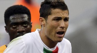 ODHALENO: Ronaldo má syna s chudou číšnicí