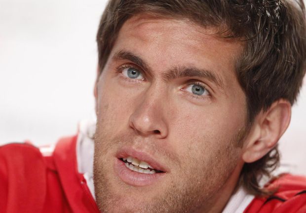 Benjamin Huggel. Benjamin Huggel.