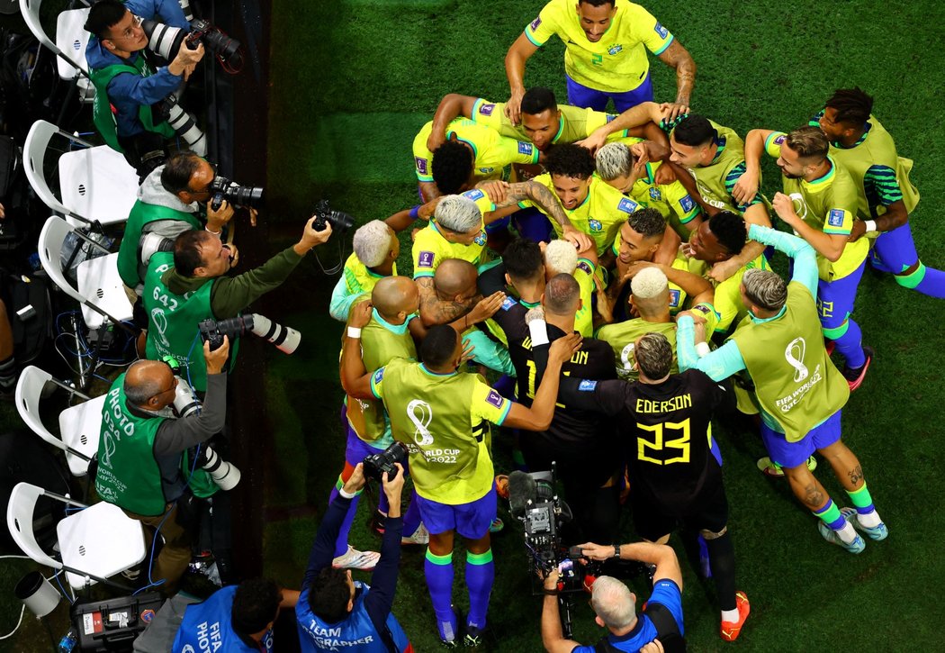 Radost Brazilců po gólu Neymara
