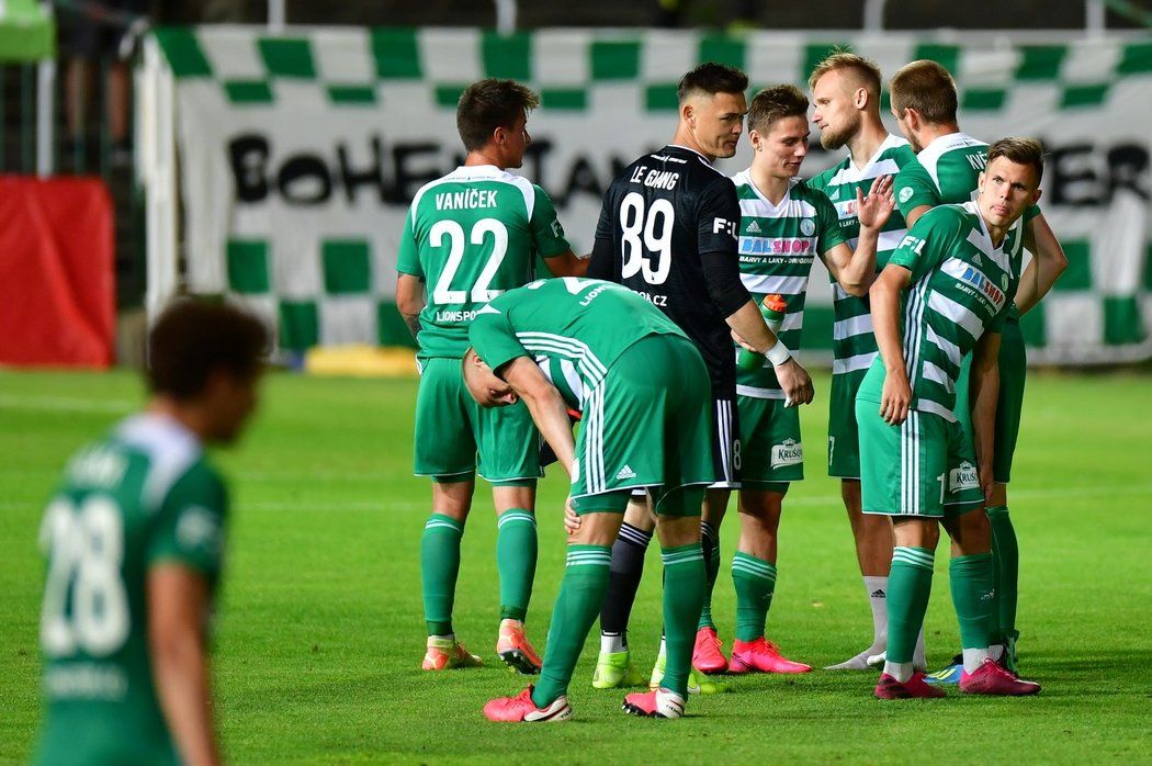 Fotbalisté Bohemians po porážce v dvojzápase s Mladou Boleslaví