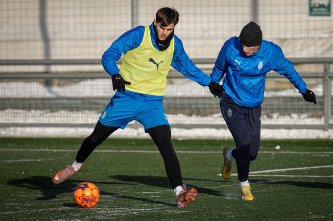 Náhrada za Vojtu? Zkušený útočník mimo hru i vlastní zdroje. Možná někdo přijde... Náhrada za Vojtu? Zkušený útočník mimo hru i vlastní zdroje. Možná někdo přijde...