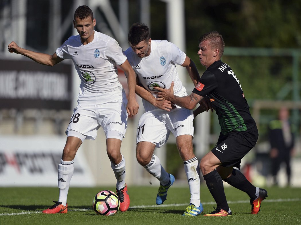 Fotbalisté Mladé Boleslavi porazili díky gólu Jakuba Rady Příbram na jejím hřišti 1:0