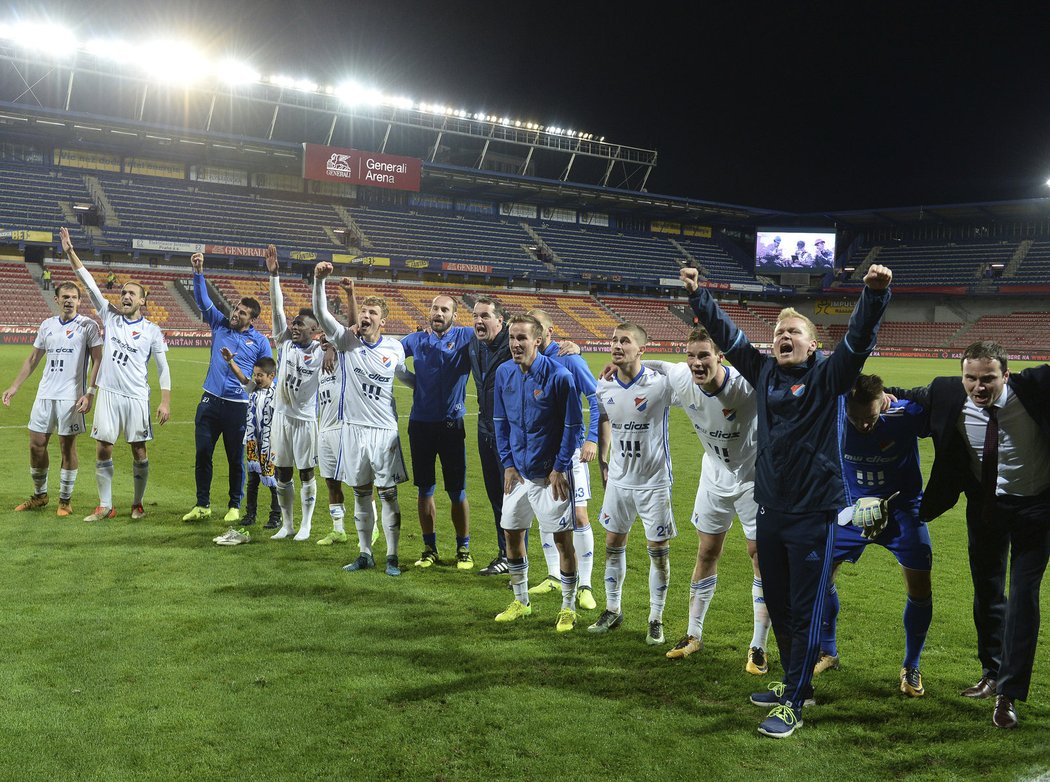 Baník Ostrava slaví postup do čtvrtfinále MOL Cupu přes pražskou Spartu