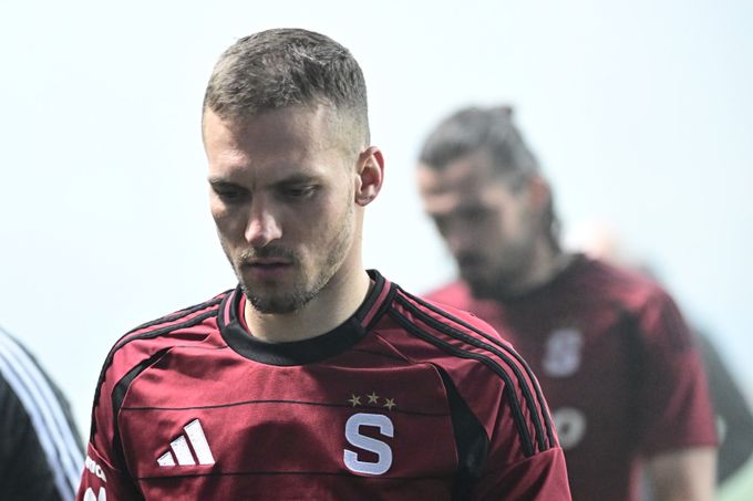 Haraslín si zaslouží odejít. Výhra je to i pro Spartu, ale měla by ještě zareagovat Haraslín si zaslouží odejít. Výhra je to i pro Spartu, ale měla by ještě zareagovat