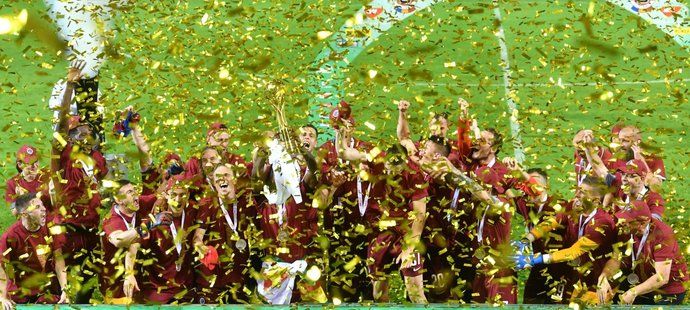 Fotbalisté Sparty si užívají pohárové vítězství po šesti letech