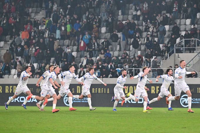 Hradec - Baník 0:0, na pen. 5:6. I o třetím semifinalistovi MOL Cupu rozhodl rozstřel Hradec - Baník 0:0, na pen. 5:6. I o třetím semifinalistovi MOL Cupu rozhodl rozstřel